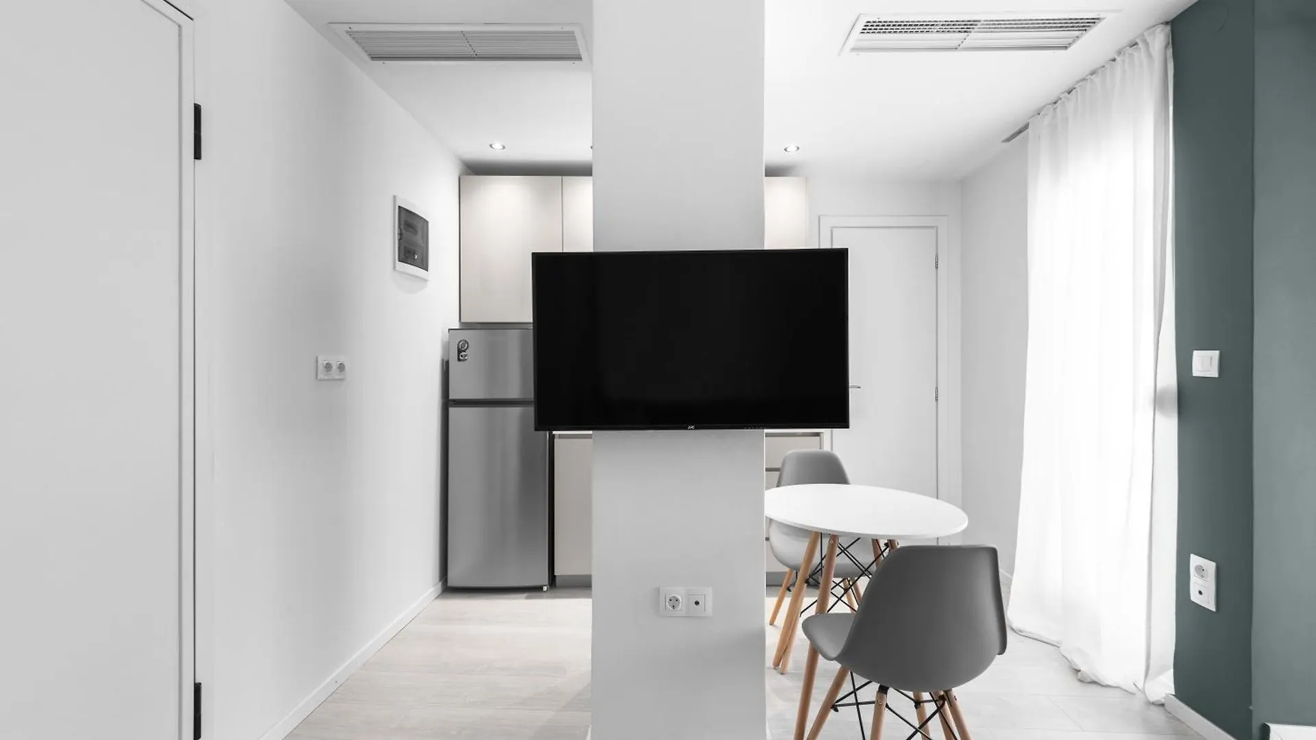 Denizen Studios And Apartments, Nilie Hospitality Mgmt Thessaloniki Apartment
