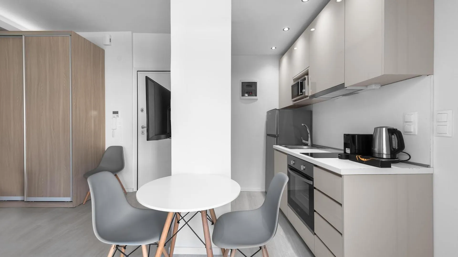 Denizen Studios And Apartments, Nilie Hospitality Mgmt Thessaloniki