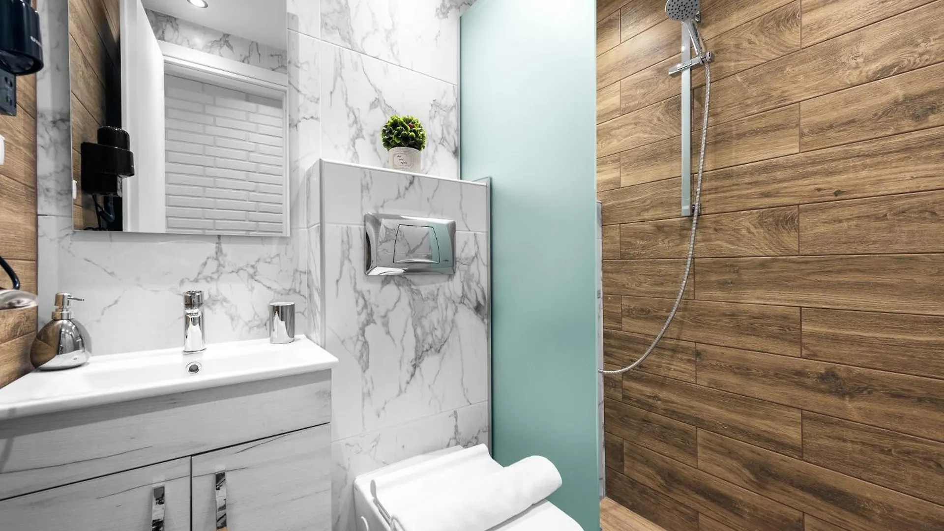 Denizen Studios And Apartments, Nilie Hospitality Mgmt Thessaloniki
