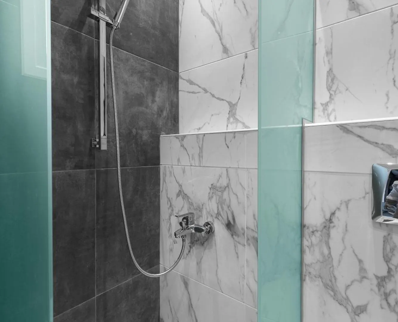 Denizen Studios And Apartments, Nilie Hospitality Mgmt Thessaloniki