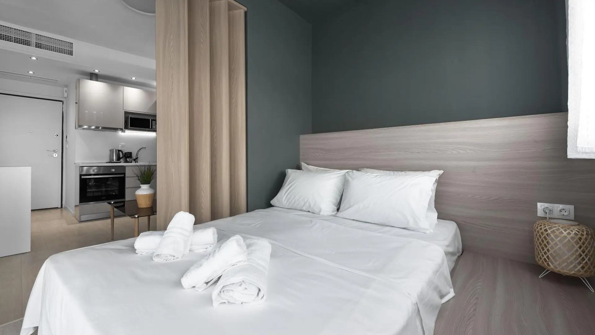 Denizen Studios And Apartments, Nilie Hospitality Mgmt Thessaloniki Griekenland